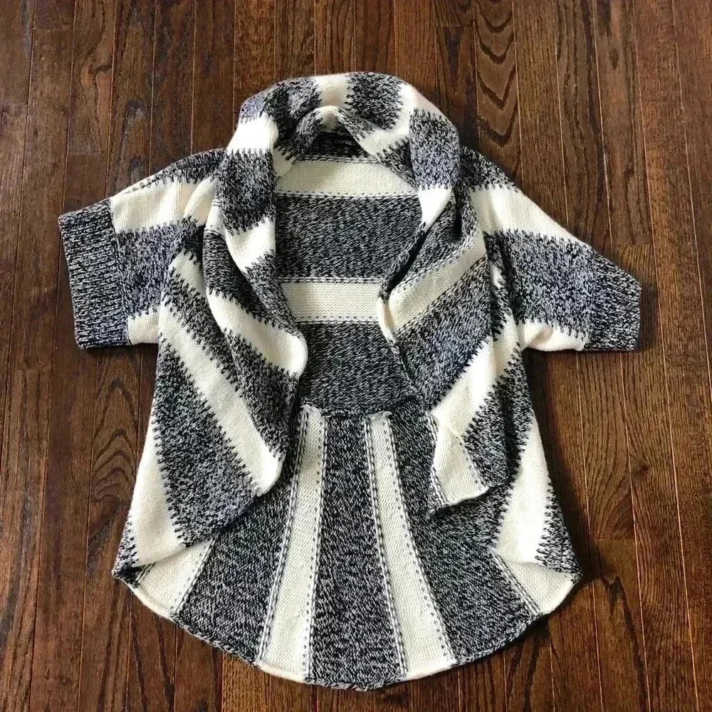 Express Women’s XS Merino Wool-blend Wide-Sleeve Cowl Neck Wrap Sweater - EUC
